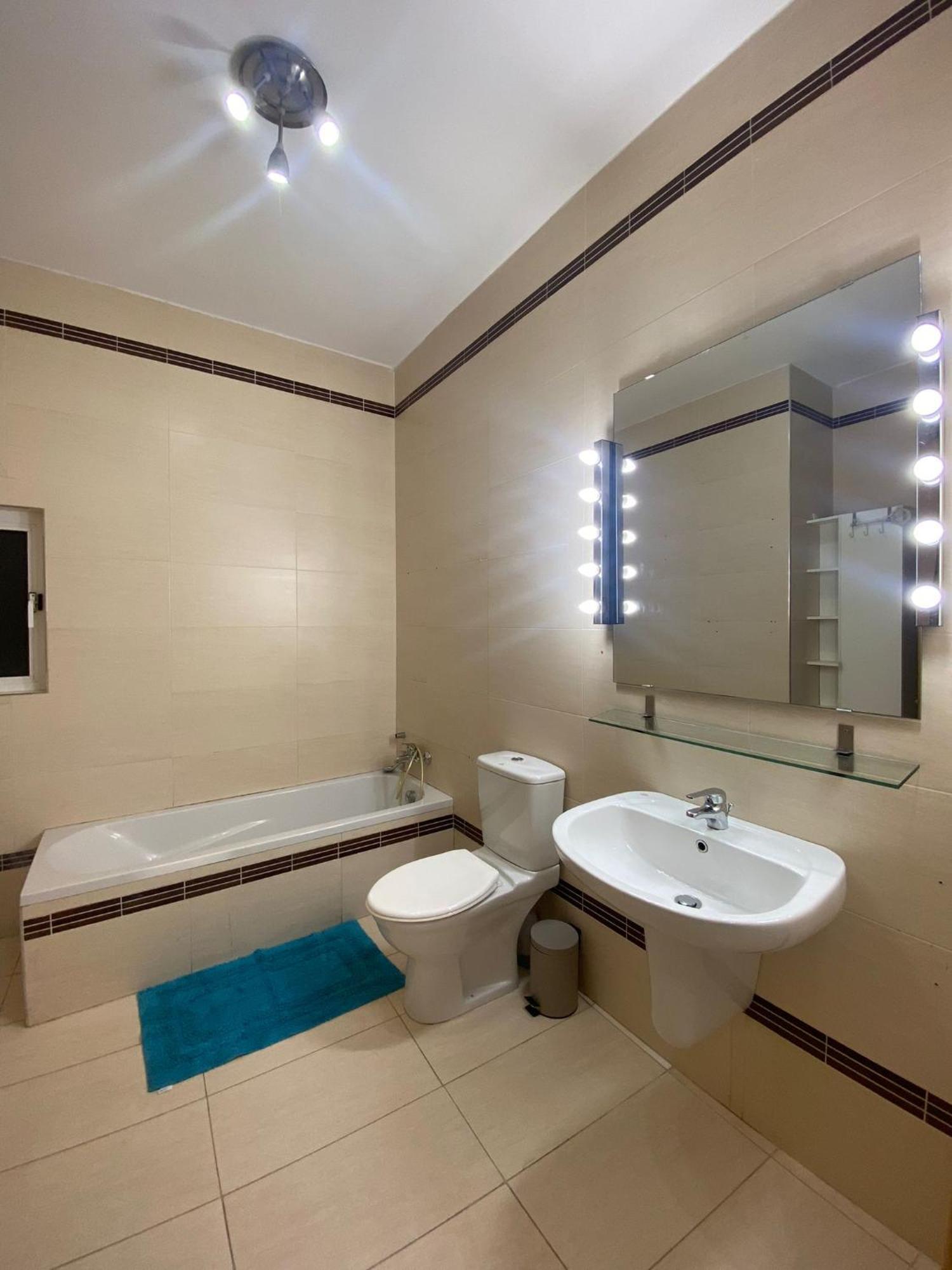 Sliema 2Bed With Backyard Apartment Luaran gambar